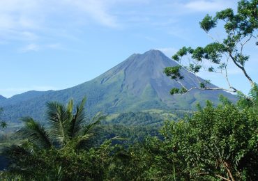 Der Vulkan Arenal bei einer Costa Rica Mietwagenrundreise - Costa Rica Rundreise 14 Tage 